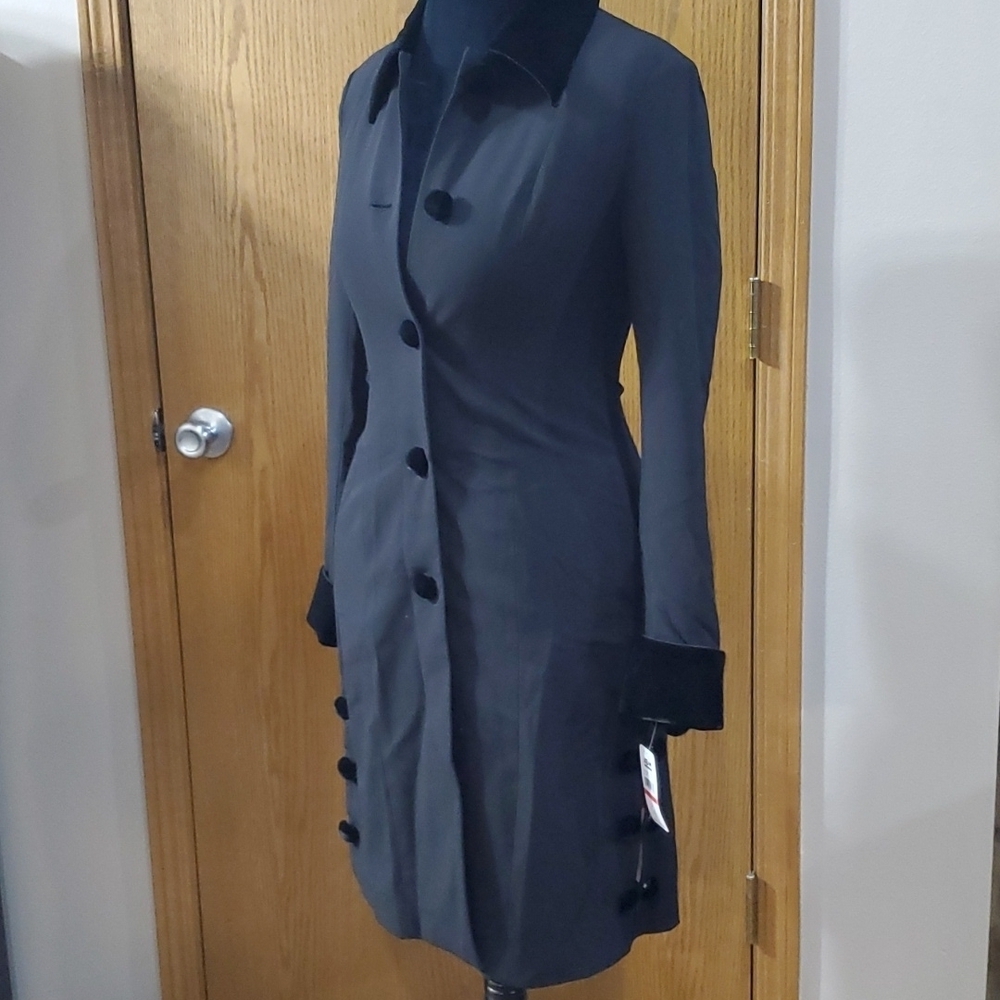 2OH Threads black velvet trimmed NWT long line blazer steampunk style ready
